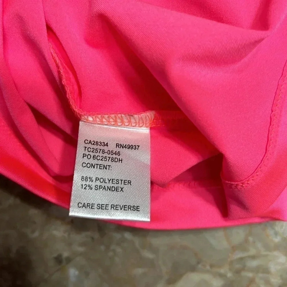 NWOT  XS TAIL Sleeveless, bright pink and black trim,crochet overlay Tank top - Picture 7 of 11